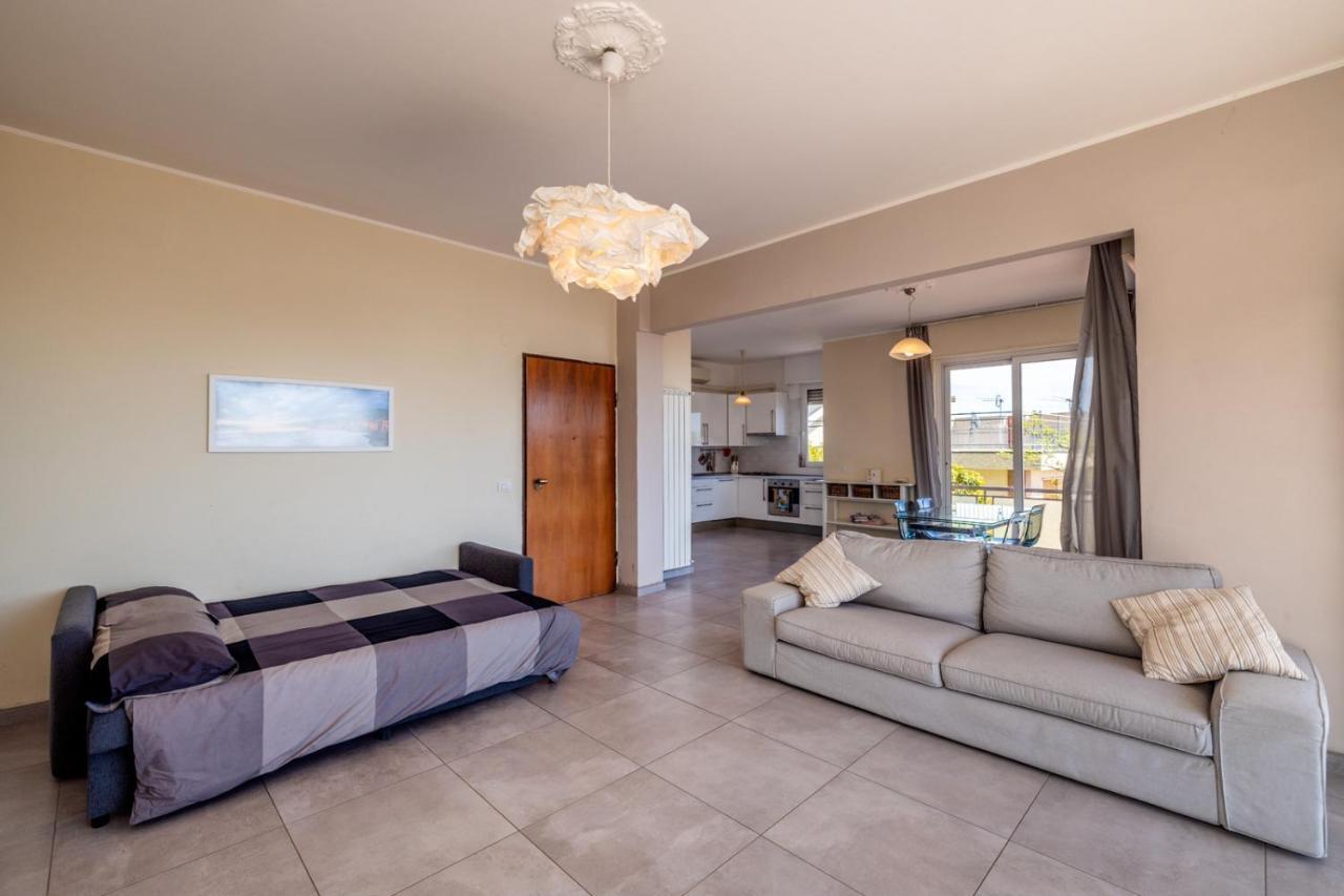 Casa Matilde - Appartamento Vista Mare - Con Posto Auto Finale Ligure Bagian luar foto